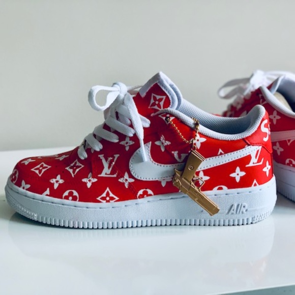 Nike Air Force 1 one Supreme X LV custom sneaker NWT Nike Air Force 1 one Supreme X LV custom sneaker NWT